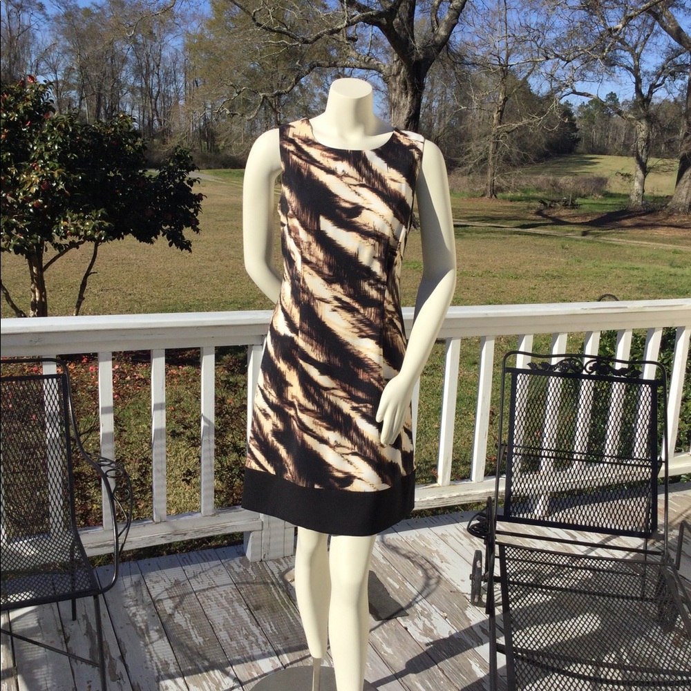Ronni Nicole dress